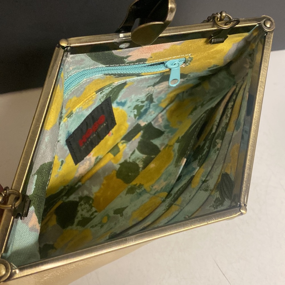 Hobo Pearl Leather Small Satchel Purse - Picture 14 of 17